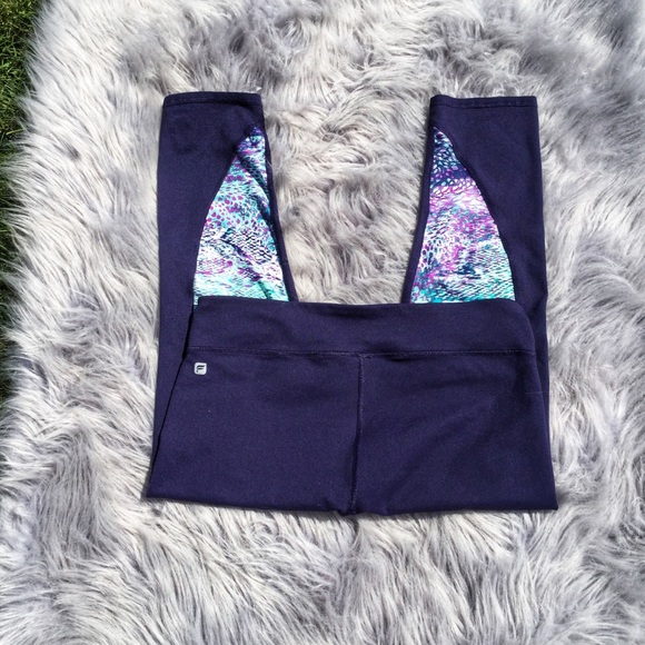 Fabletics Pants - Fabletics Sydney Capri Size Medium